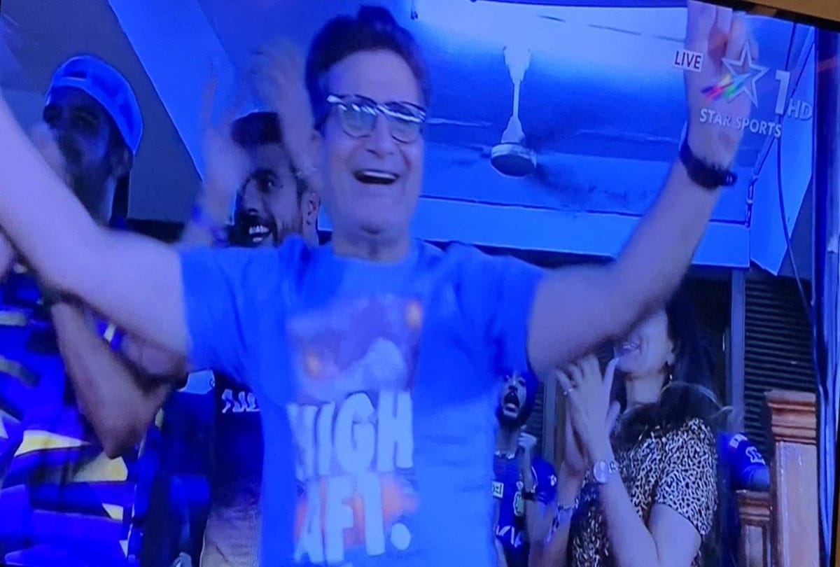 IPL 2019: Shubman Gill father dance going viral after son smashes half century