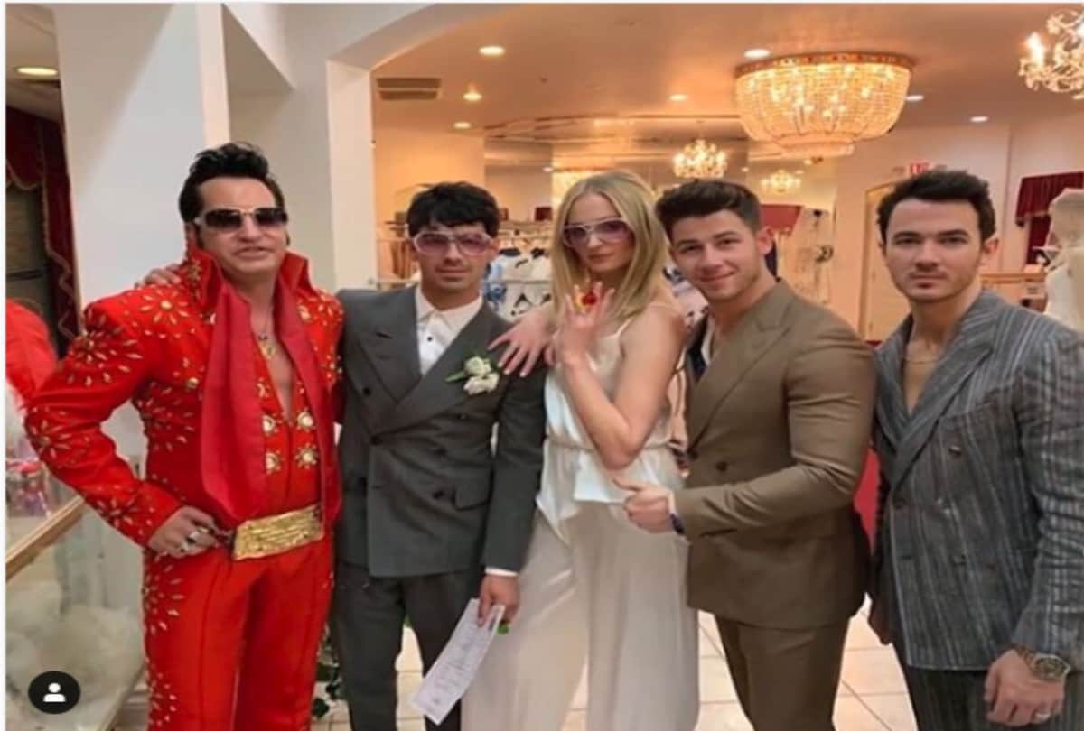 Sophie Turner wore beautiful gown as compare Priyanka Chopra  wedding picture out with Joe Jonas