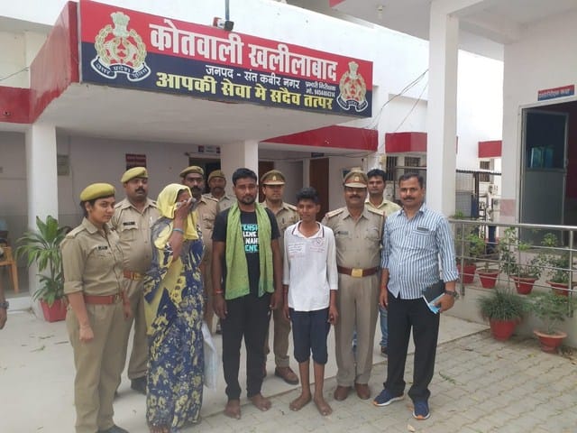 Three members of the gang stealing arrested