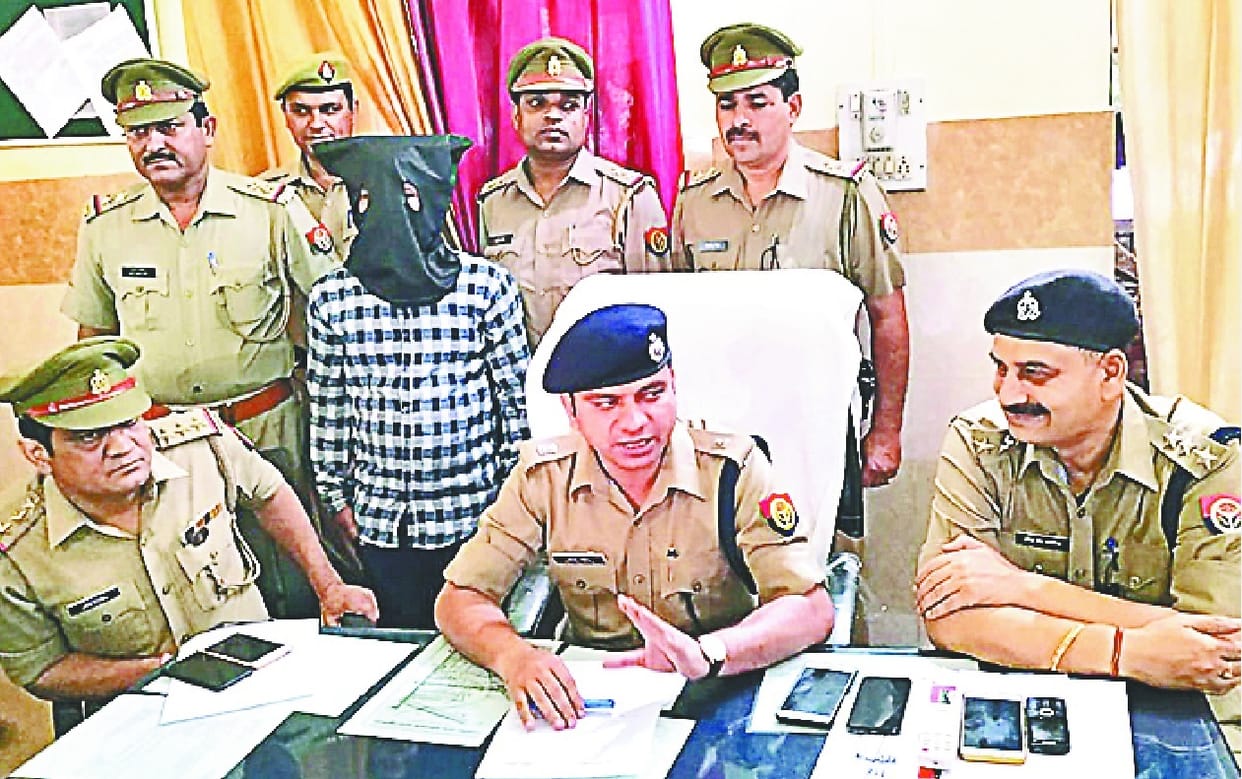 Police encounter badminton near Balmandi of Muzaffarnagar