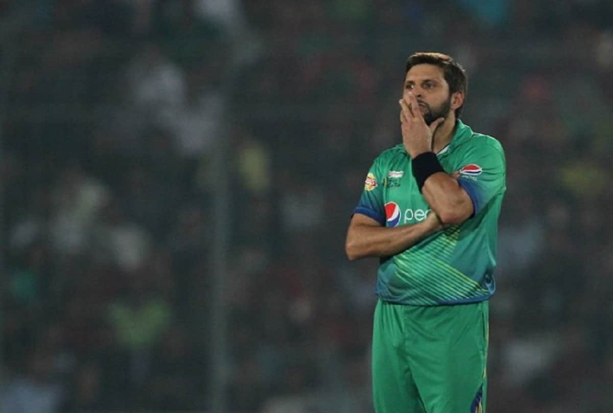 sri lanka vs new zealand: Lasith Malinga breaks shahid afridi record to taken more wickets in T20I