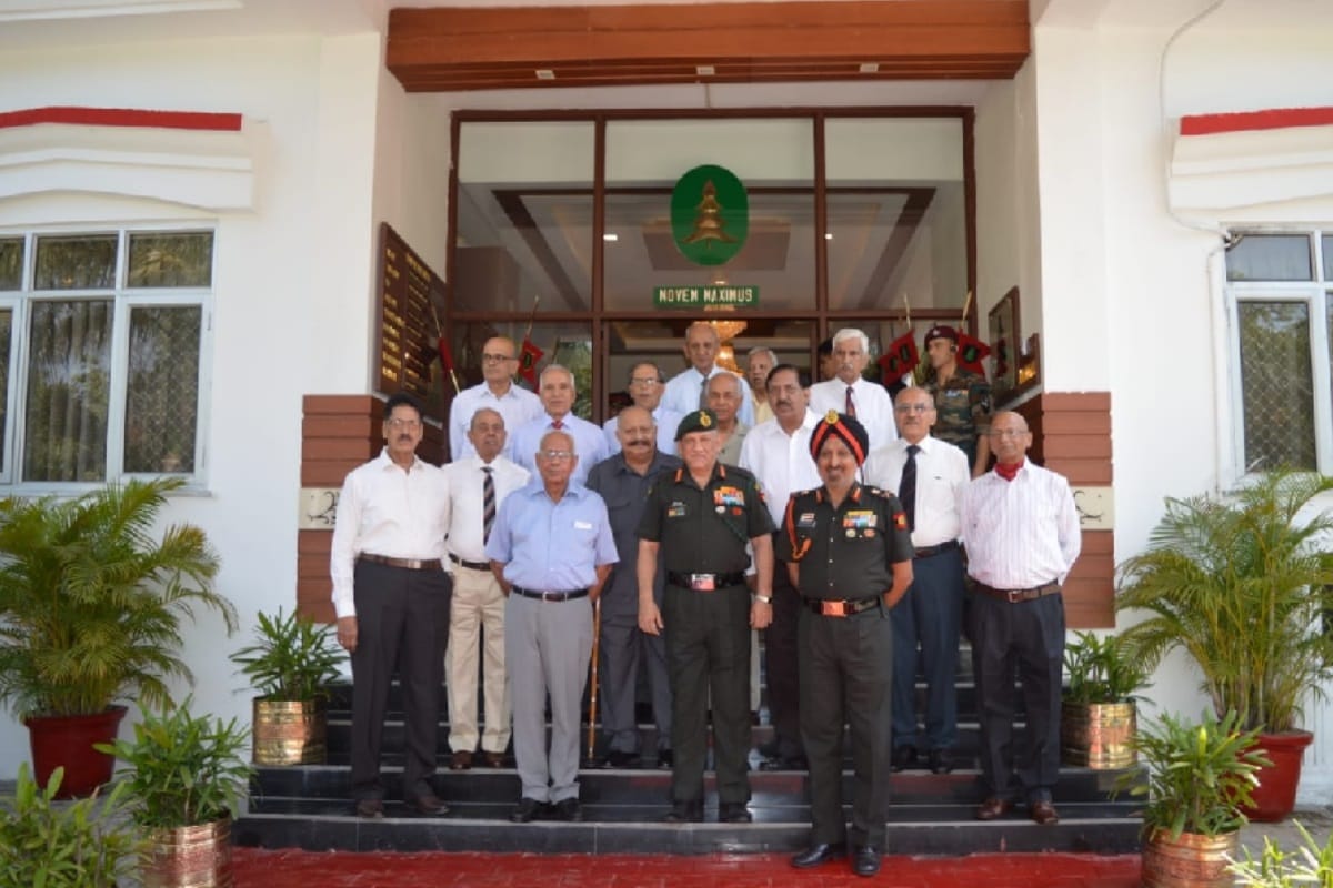 Army Chief General Bipin Rawat suddenly arrived in Meerut Cantonment