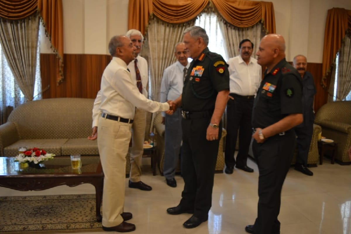 Army Chief General Bipin Rawat suddenly arrived in Meerut Cantonment