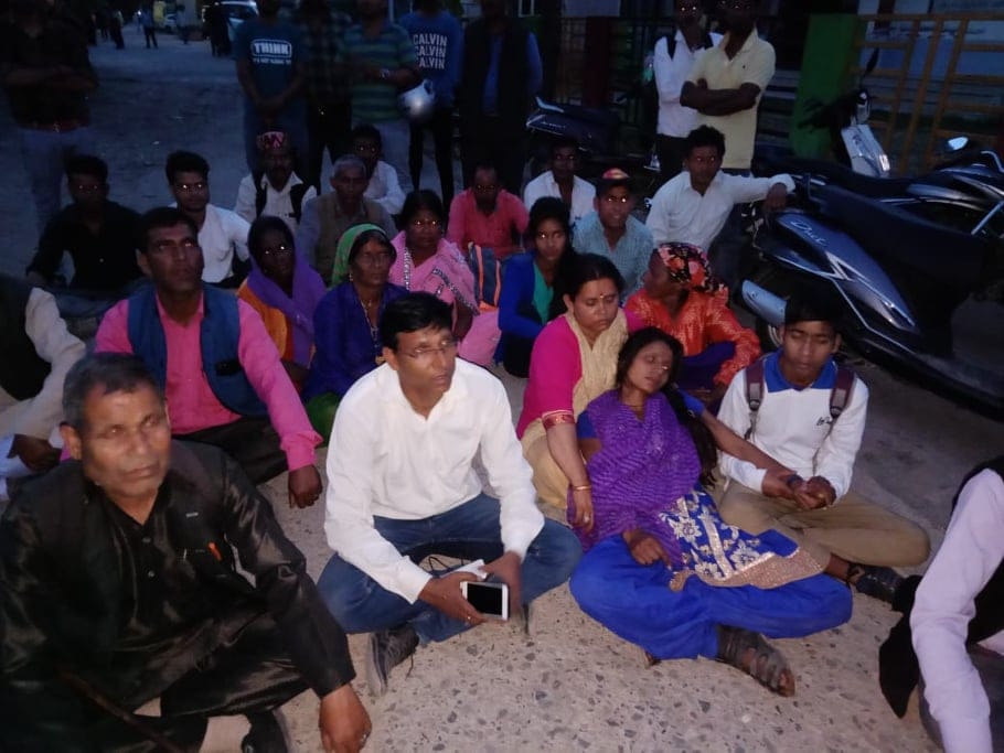 Dalit Boy funeral after 33 hours protest beaten by upper caste youths in dehradun