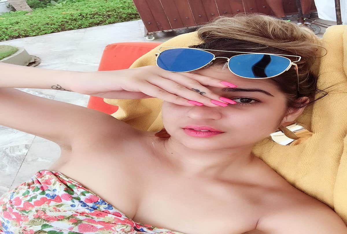 mystery rcb girl deepika ghose becomes a social media sensation fans says national crush