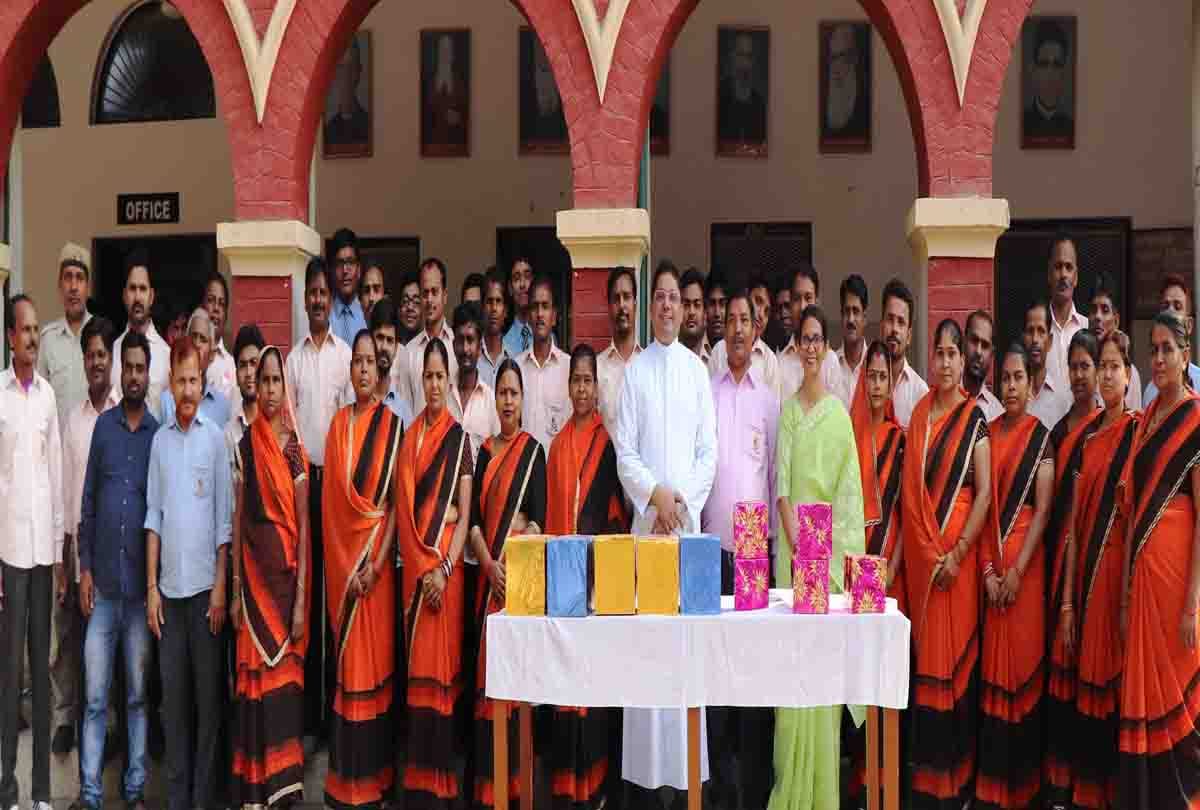Principle hounoured in Saint Joseph college.