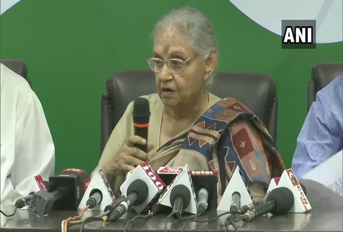 Sheila Dikshit condemn the attack on Arvind Kejriwal