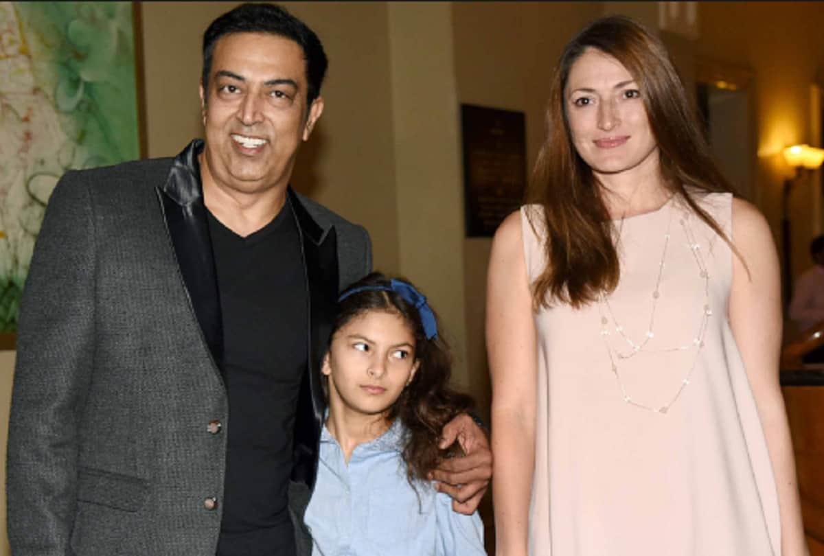 Vindu Dara Singh Wife Dina Umarova Stuck In Russia With Daughter Amelia Randhawa