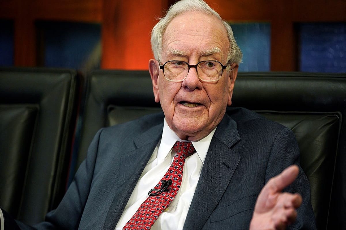 berkshire hathway warren buffett to donate three billion usd to five foundations