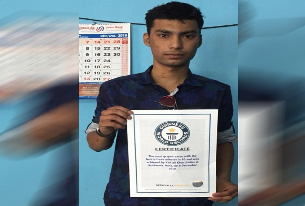 Uttarakhand Boy made world record to Ate grapes