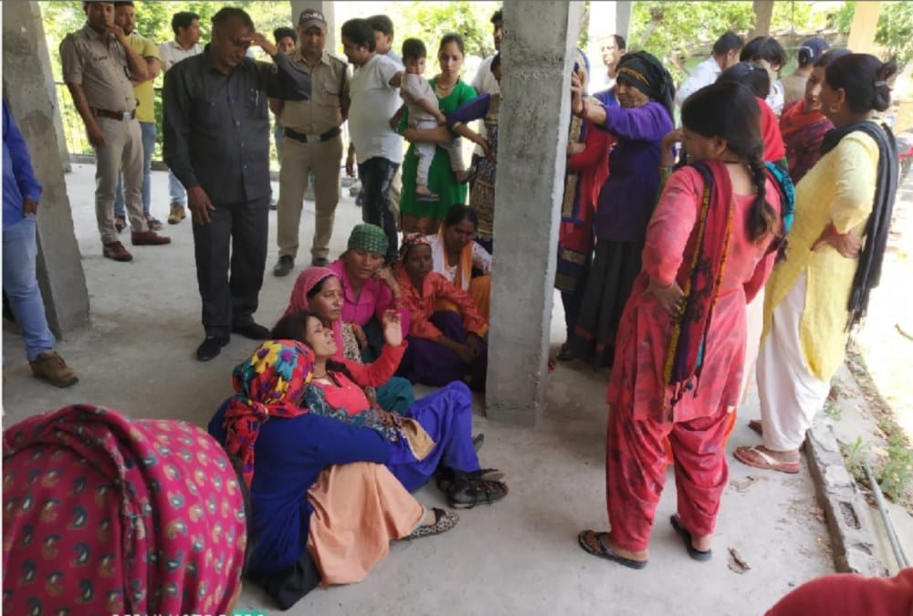 Dalit Boy funeral after 33 hours protest beaten by upper caste youths in dehradun