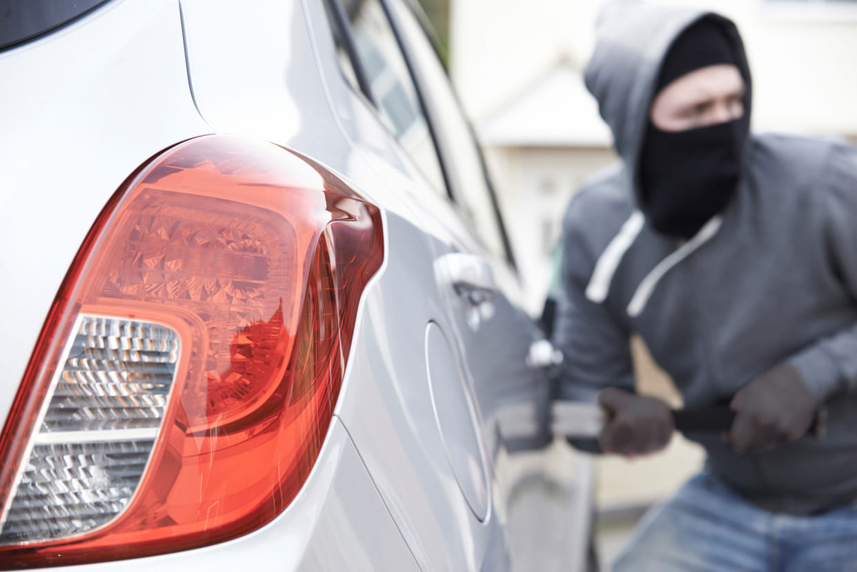 passengers stolen taxi when driver went out for urine in sirmour