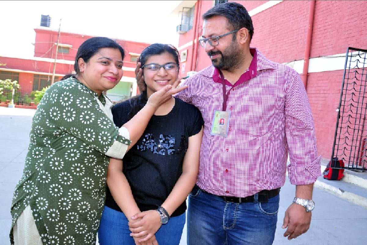 CBSE 10th Result 2019: Four student district topped including three girls in Saharanpur