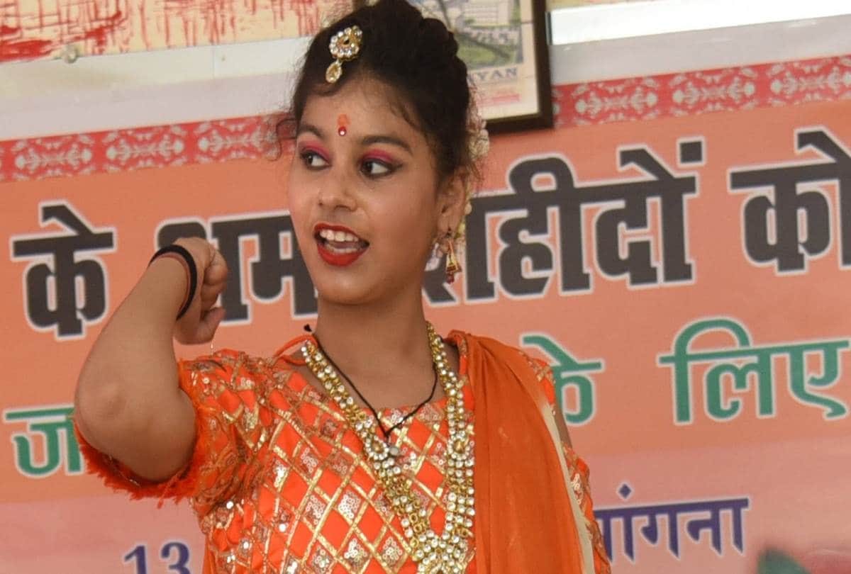 chetna tewari danced in 70 songs in 15 hours