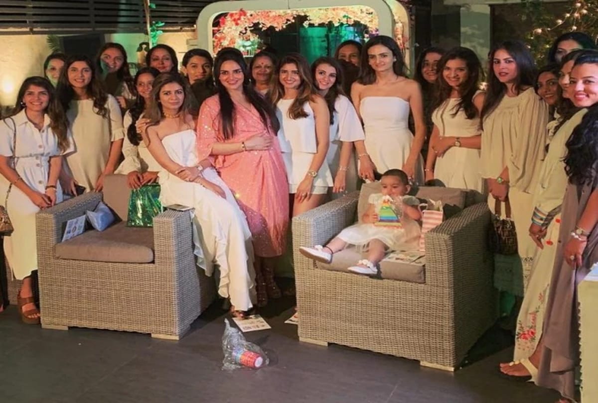 esha deol baby shower party photo second baby will come soon