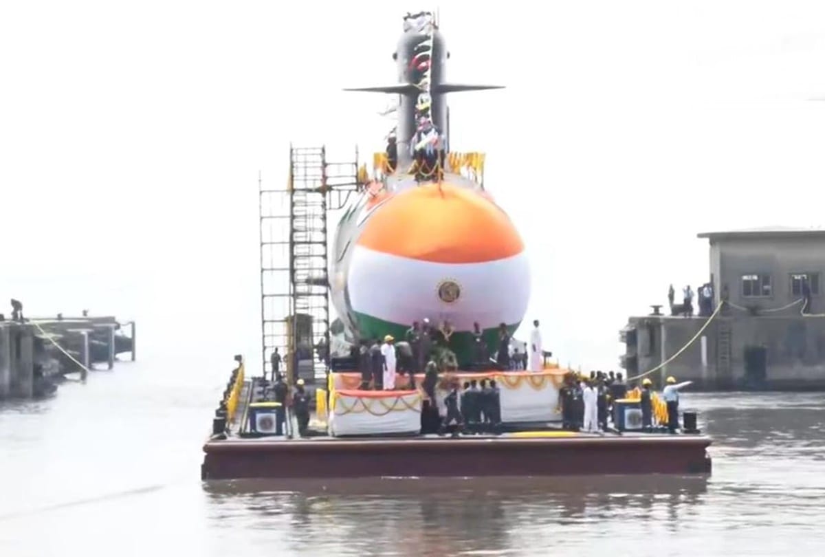 india china news hindi, Indian Navy INS Vela Scorpene class submarine Specification Project 75