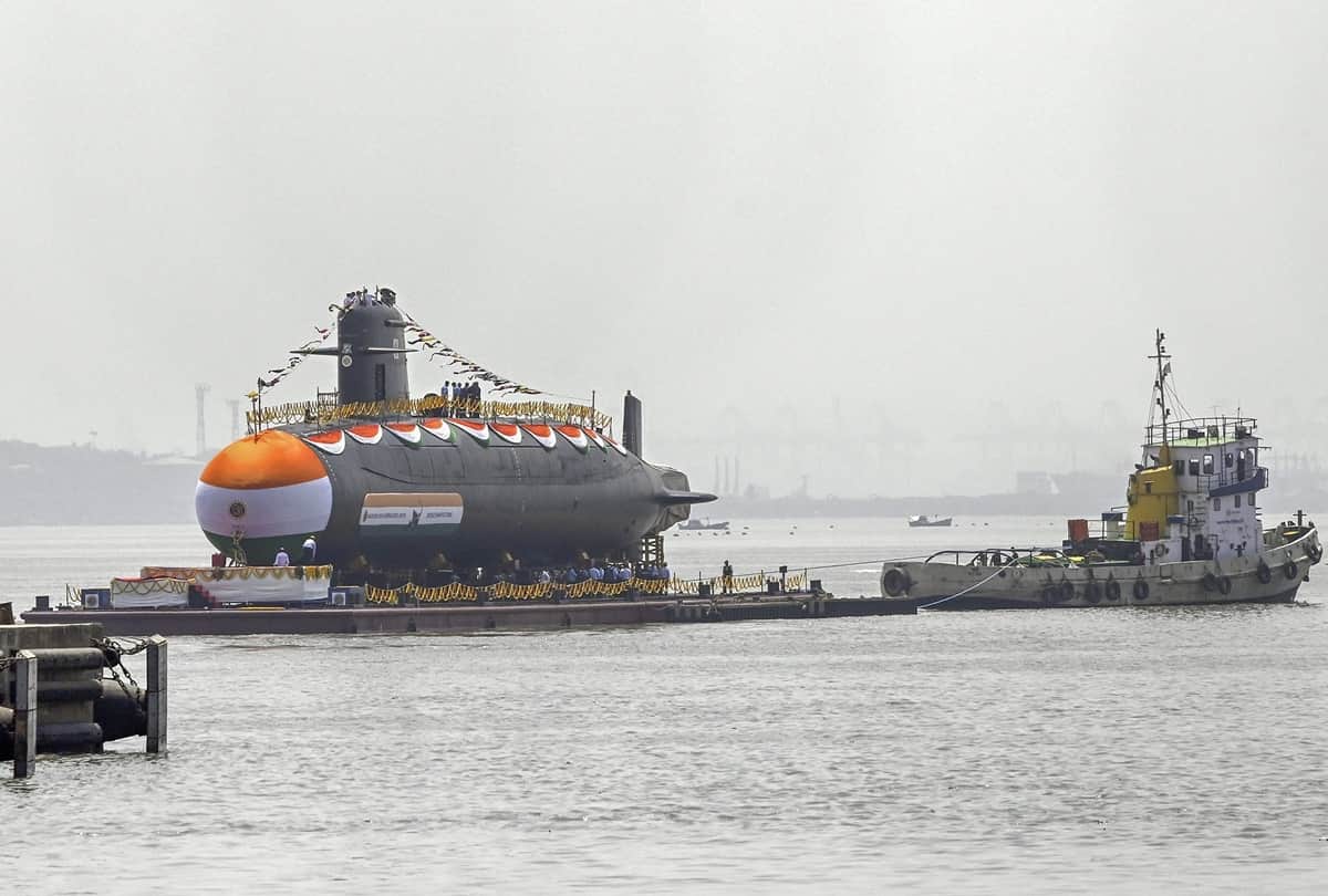 Know all specification of INS Khanderi submarine commission in Indian Navy by Defense Minister
