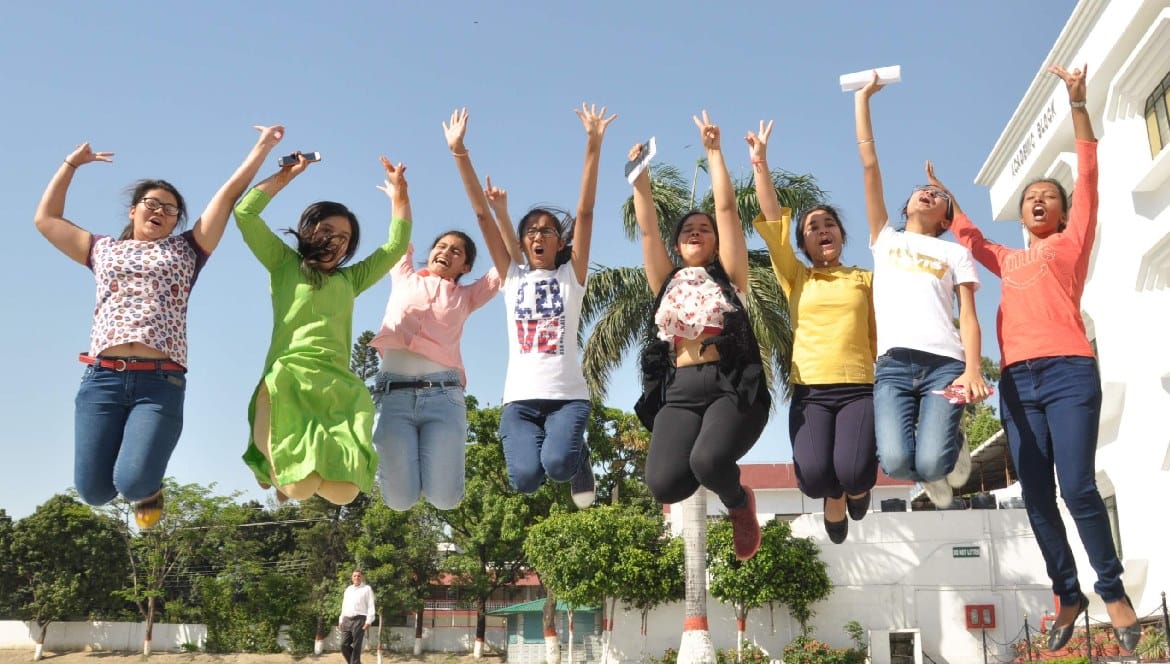 CBSE 10th result 2019 Highest Girls topper in Dehradun Reason