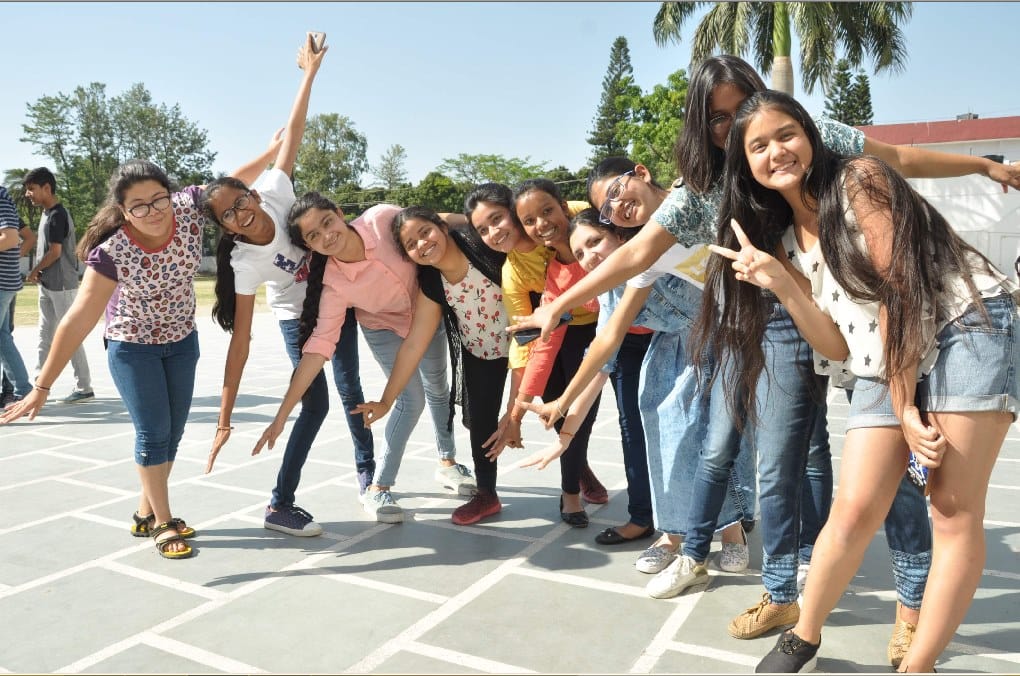 CBSE 10th result 2019 Highest Girls topper in Dehradun Reason