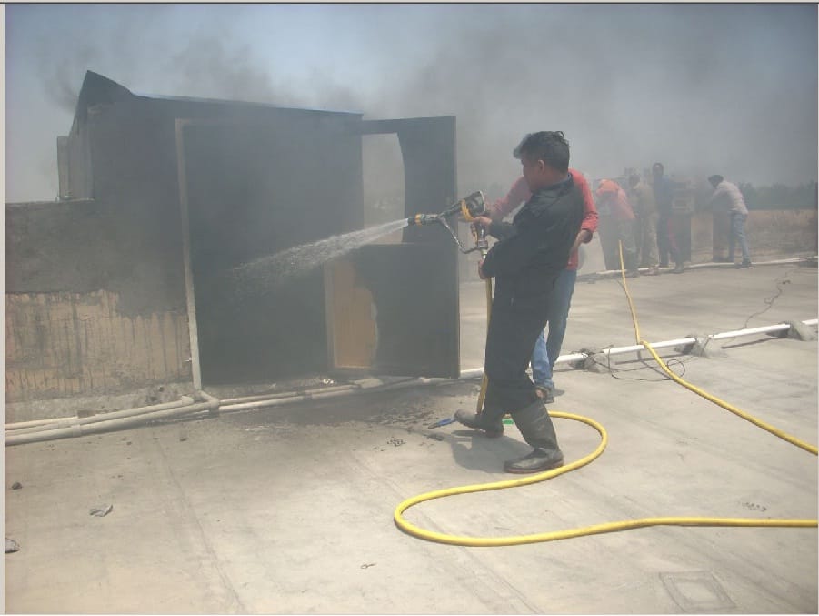 Fire in the AC cooling panel of Priya Mall from short circuits
