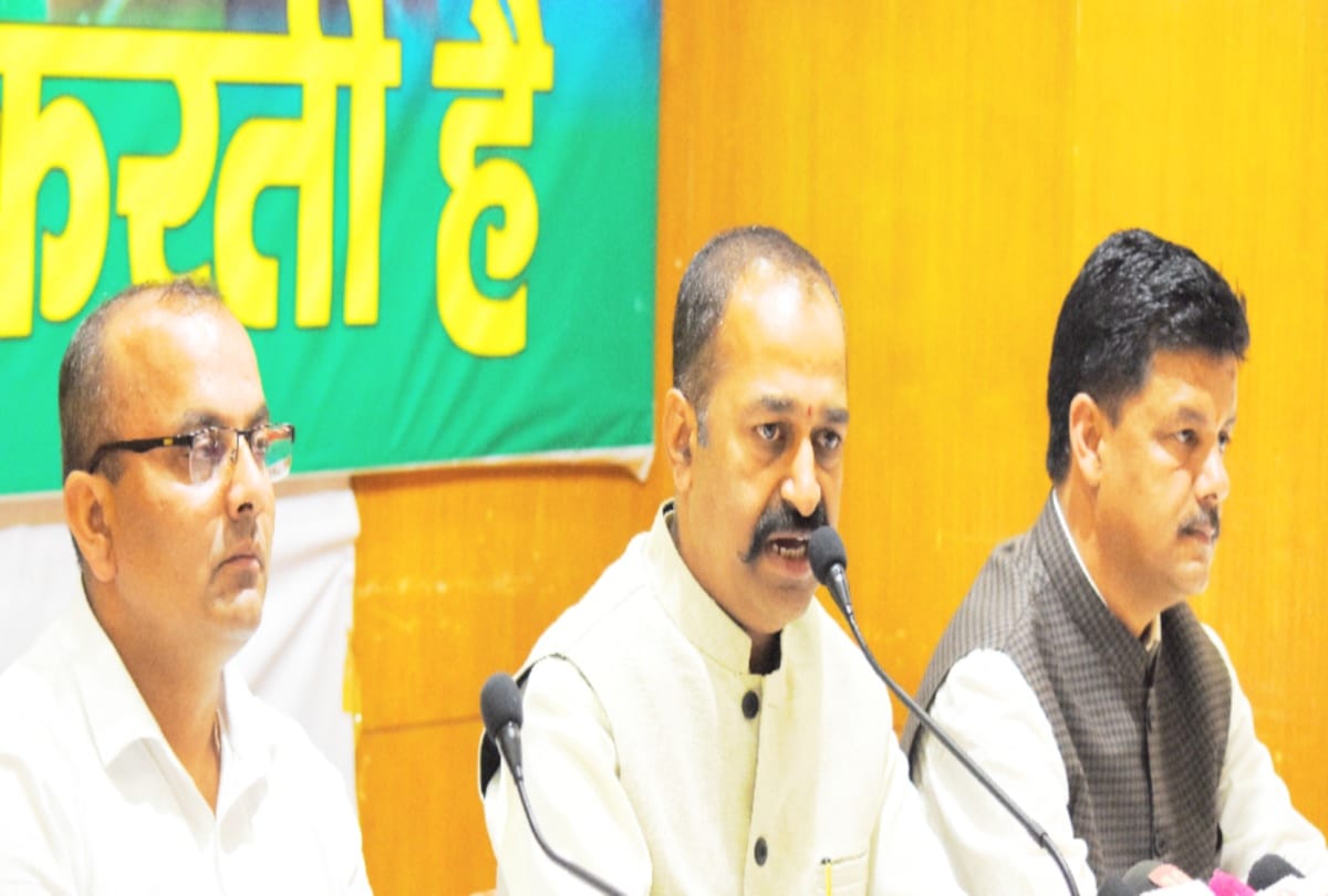 lok sahba election 2019: kuldeep rathore phone is tapping by cid