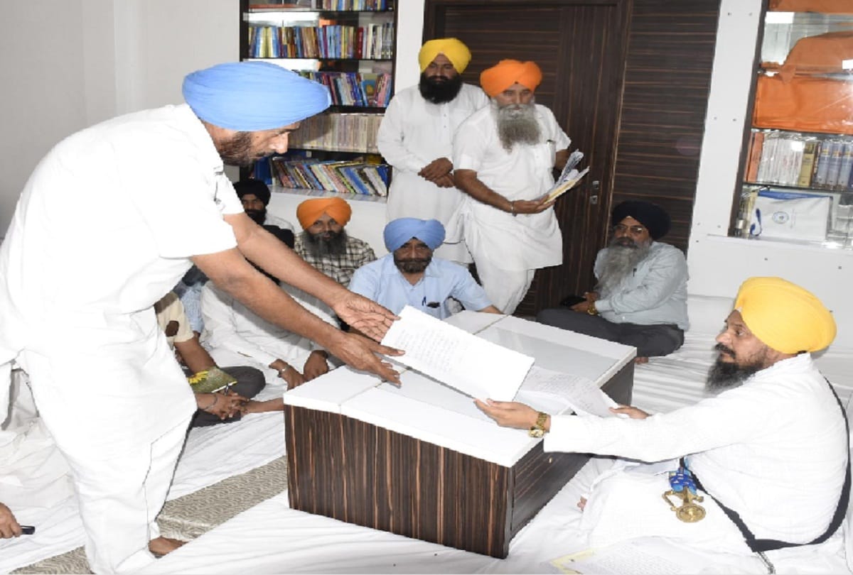 Ram rahim Compare to Guru Gobind Singh case, State President of JJP present in Akal Takht Sahib
