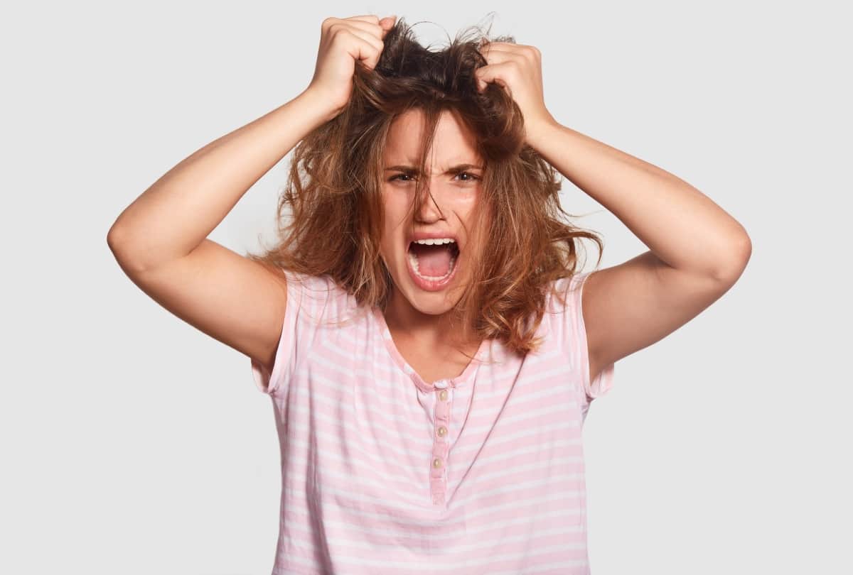 male aggression is higher than female due to testosterone