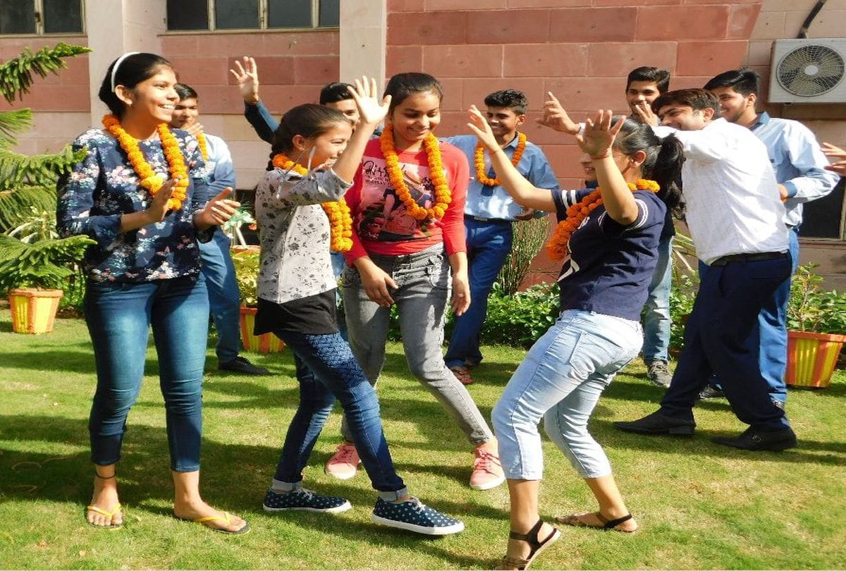 result of Navodaya and Kendriya Vidyalay also is 100%