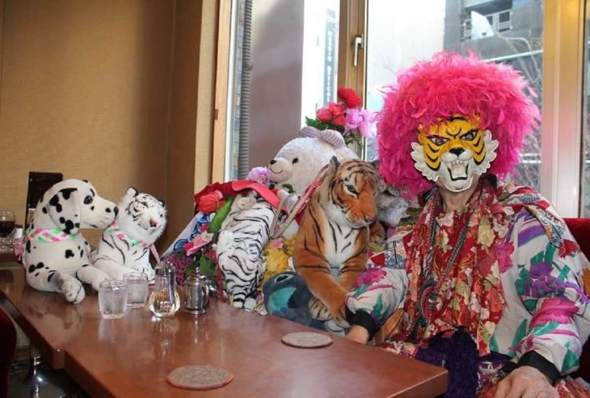 Shinjuku Tiger Tokyo Living Legend Has Been Wearing a Tiger Mask for 45 Years