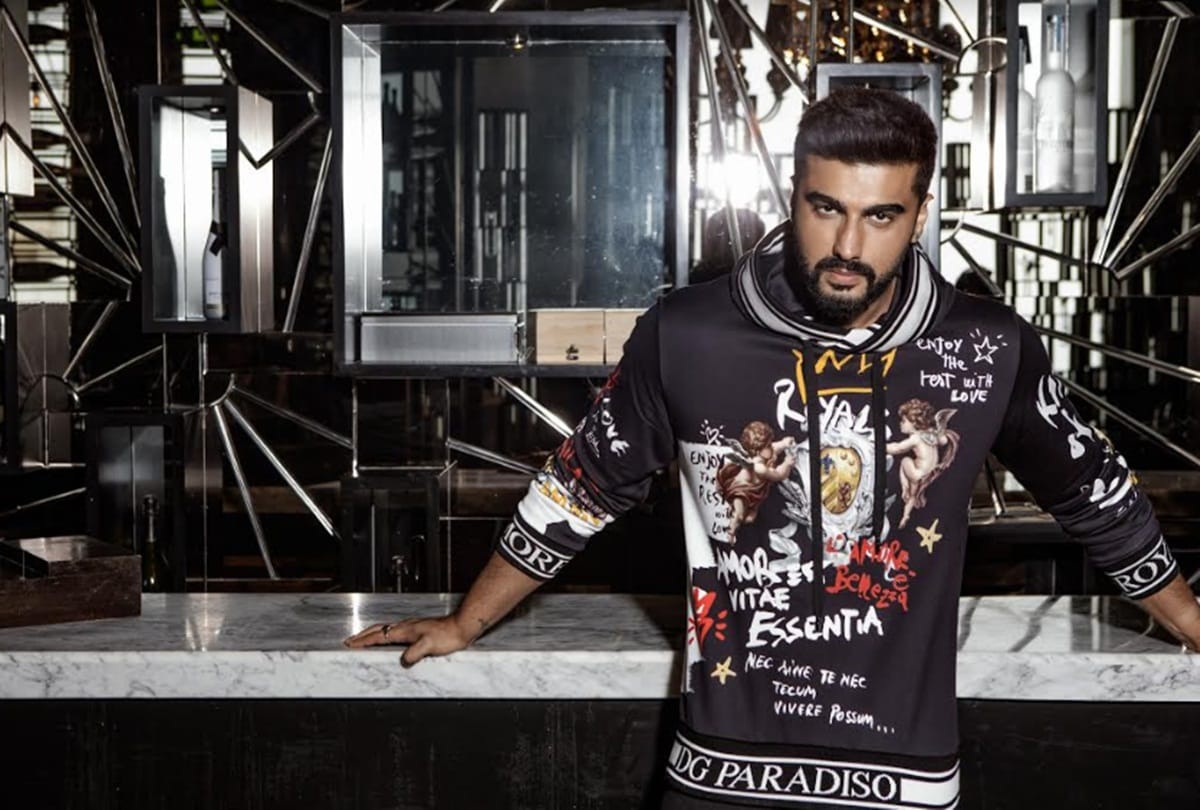Arjun Kapoor lends hundred couples fighting cancer this Valentine's