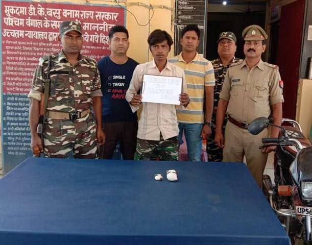 Arrested with one crore heroin
