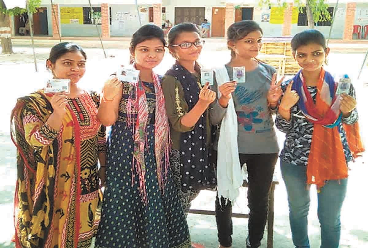 First Voter cast for education, unemployment and strong nation