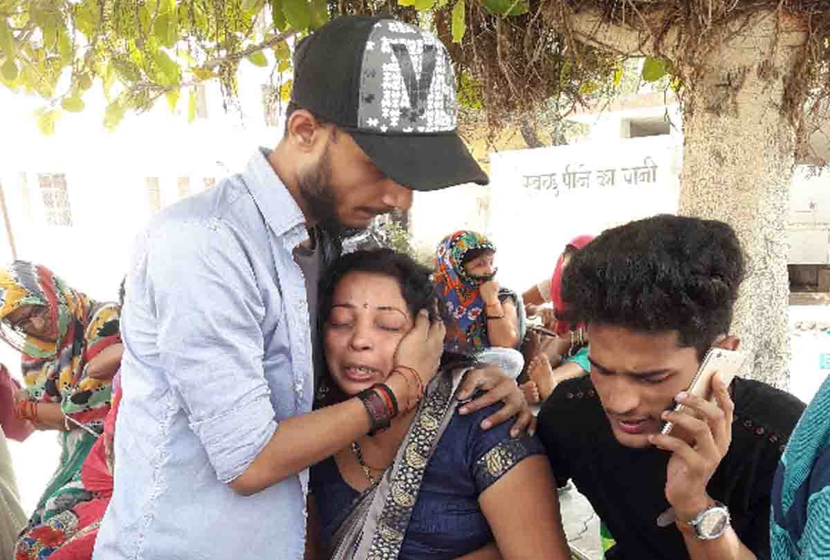 business leader died in road accident at kanpur dehat