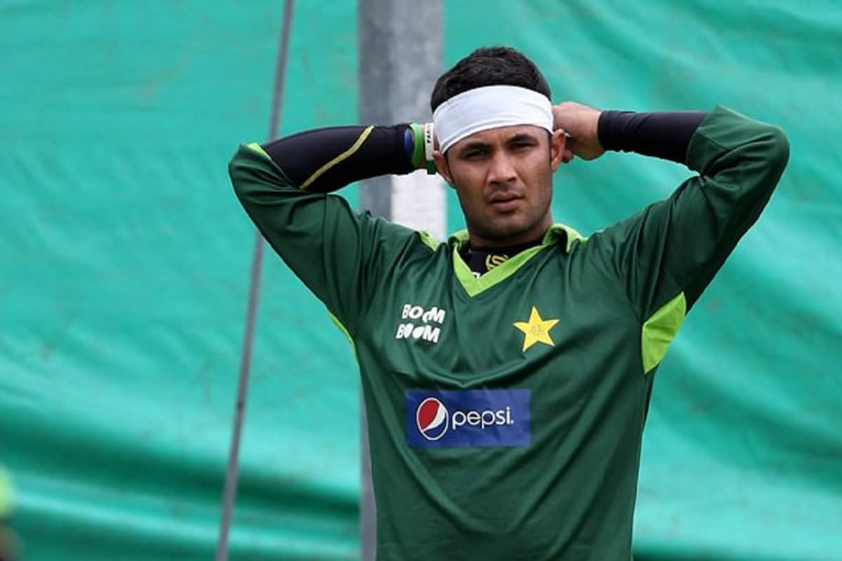 shahid afridi spoiled many cricketers career says imran farhat
