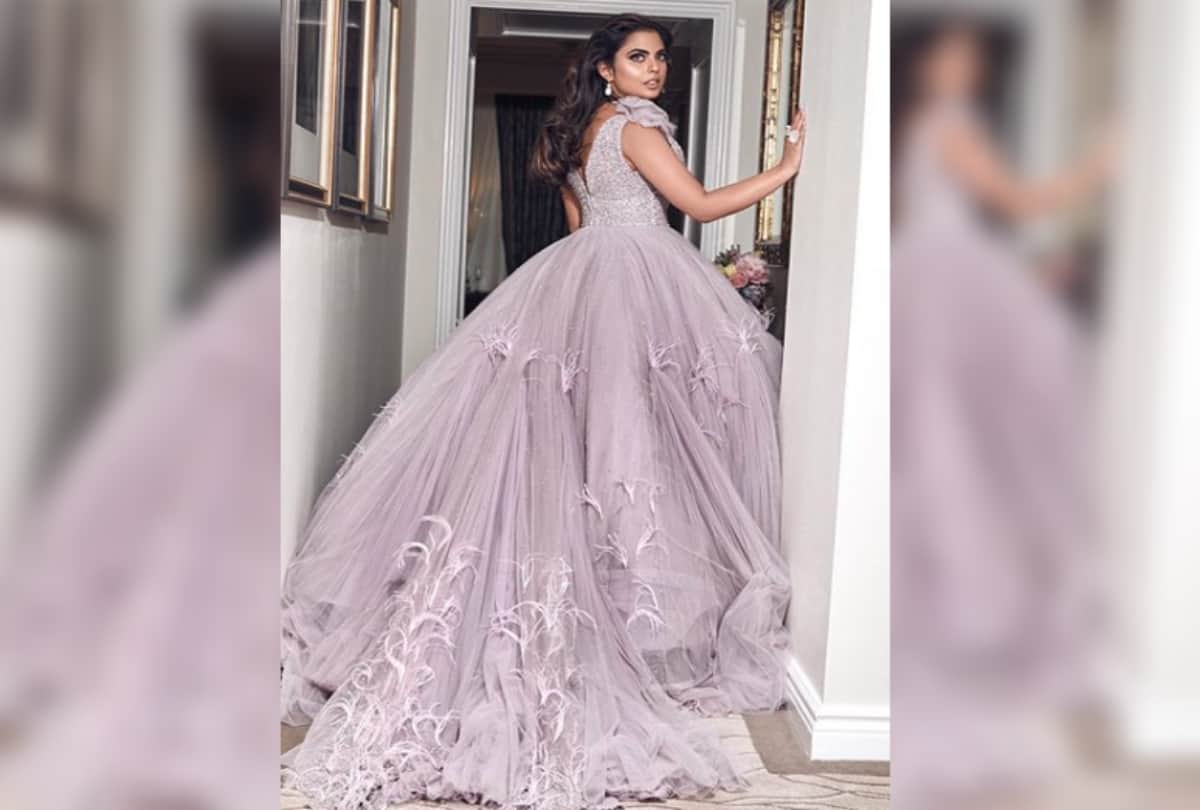 isha ambani and anand piramal pre wedding celebration unseen picture