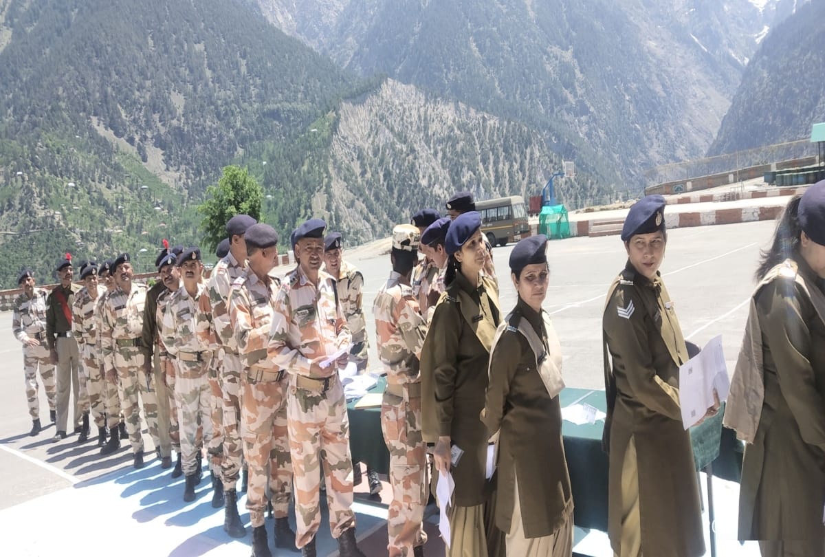 lok sabha election ITBP jawans voted through ETPBS for the first time in kinnaur himachal