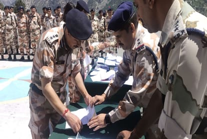 lok sabha election ITBP jawans voted through ETPBS for the first time in kinnaur himachal
