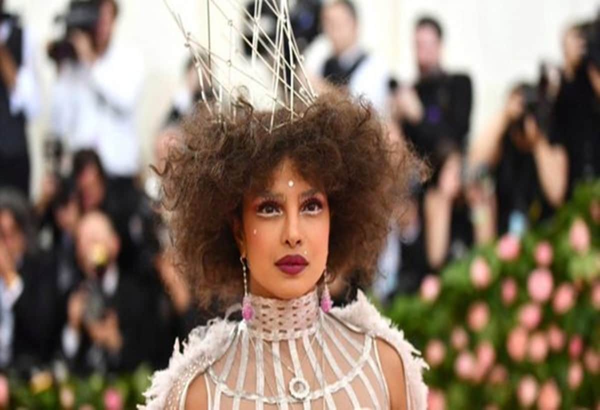 before priyanka chopra met gala look 2019 rekha wear this type of makeup