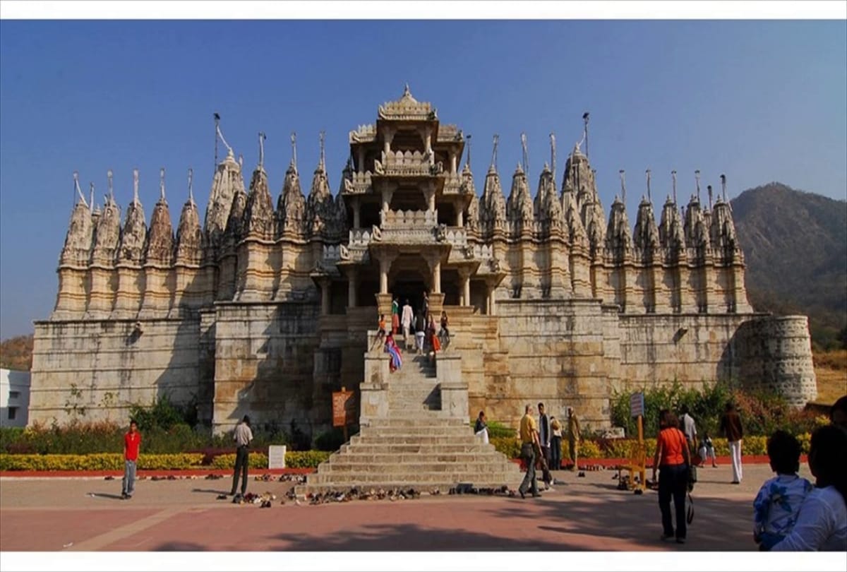 plan a trip to hill station mount abu near Delhi