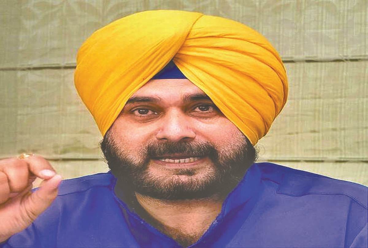 LS elections 2019: Navjot Sidhu says, CM Amarinder responsible for poor performance in Punjab