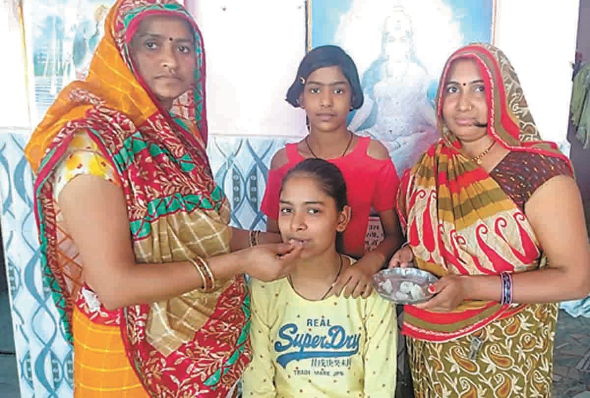 Kaushambi's Topper Shreya Singh wants to become an IAS