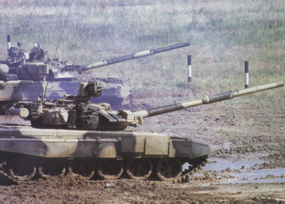 PM Narendra Modi hands over indigenous Arjun tank to Indian Army Chief General MM Naravane tamilnadu chennai