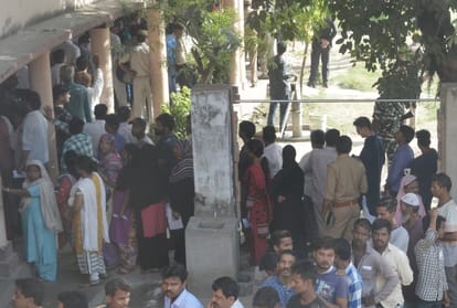 lok Sabha Elections 2019 This is how muslims of lucknow voted for its candidates.