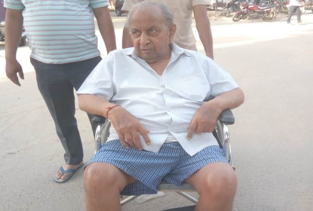 old people and Divyangjans also cast their vote