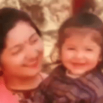 anushka sharma with mother