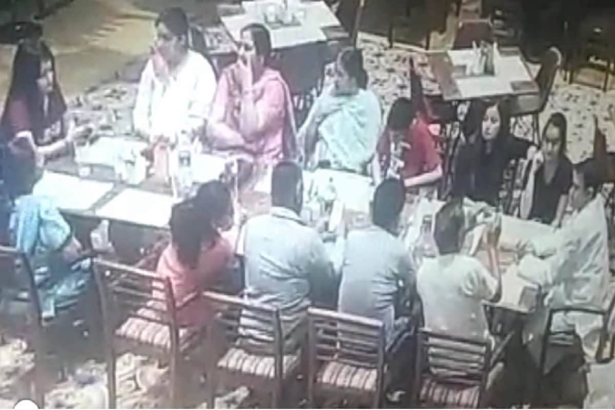 RLD Former Minister Yograj Singh indecency with restaurant manager on the food bill