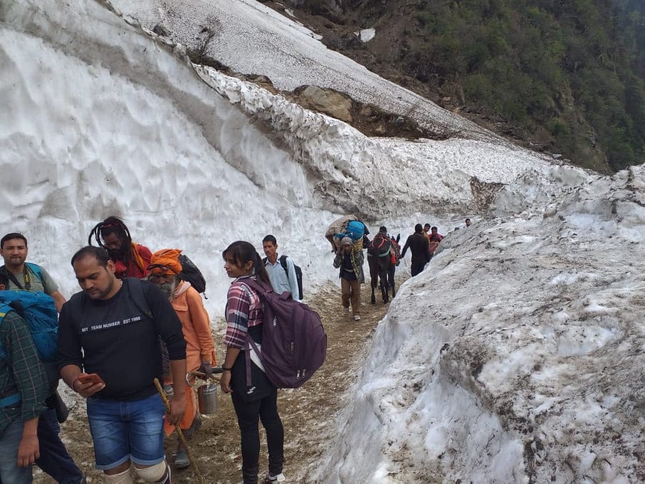 Pilgrims shocked to see Glacier in kedarnath dham for char dham yatra 2019