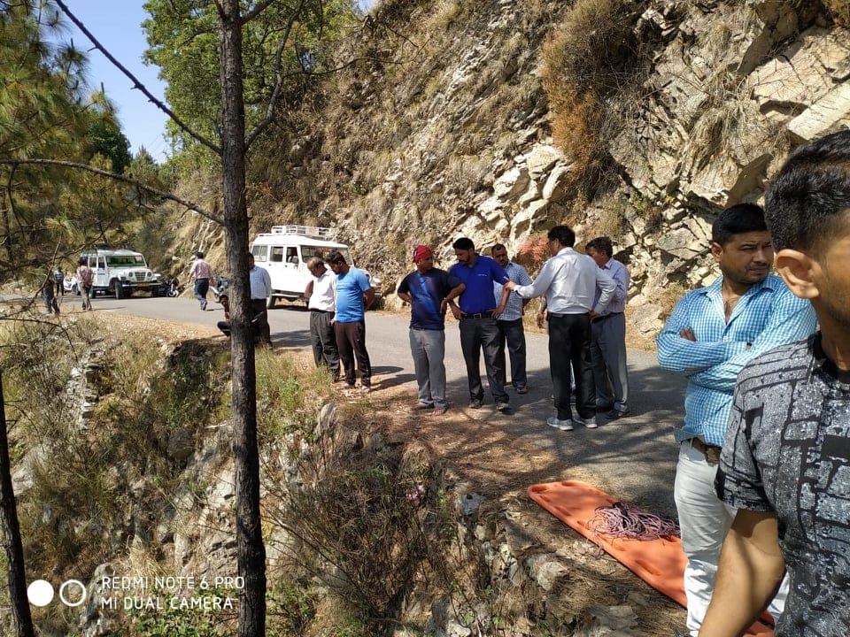Brother and Sister death with relatives in Car Accident during going for marriage photos 