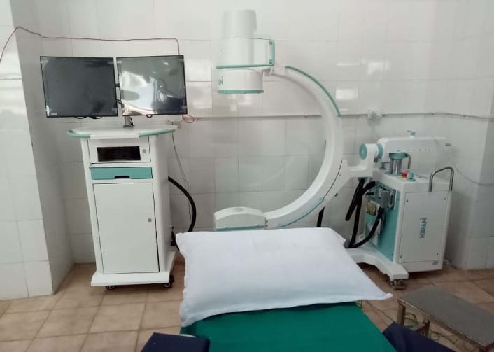 Showcase C-Arm X-ray Machine Without X-ray Table