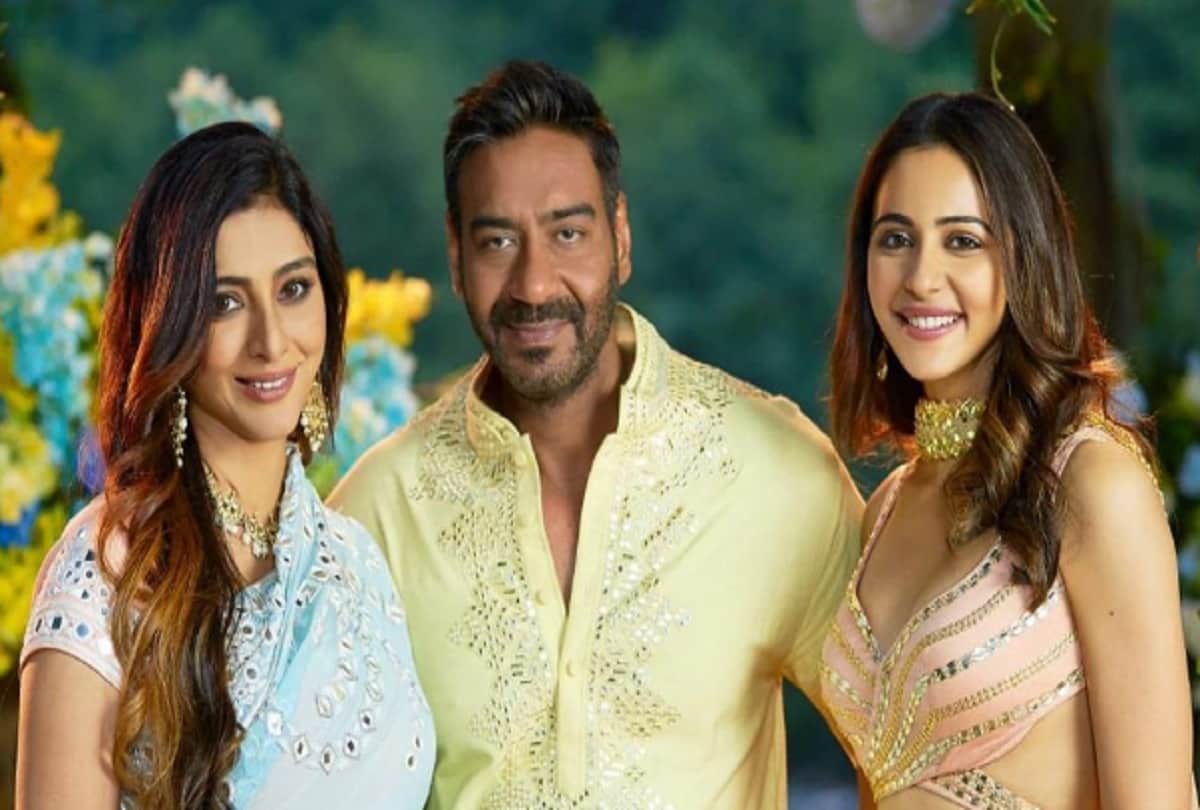 ajay devgan shares a throwback picture with tabu